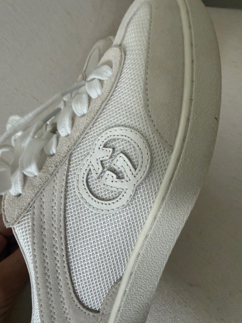 Gucci G75 Women’s Cream & Off-White Low-Top Leather Mesh Sneaker - Picture 5 of 15